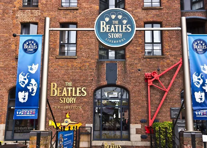 Paul\'S Studio @ Liver House